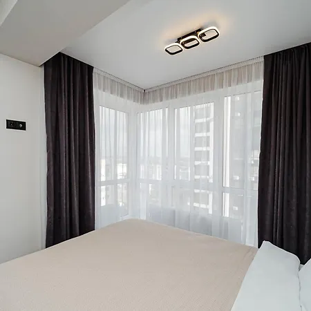 Apartment Elegance And Ciocana View *