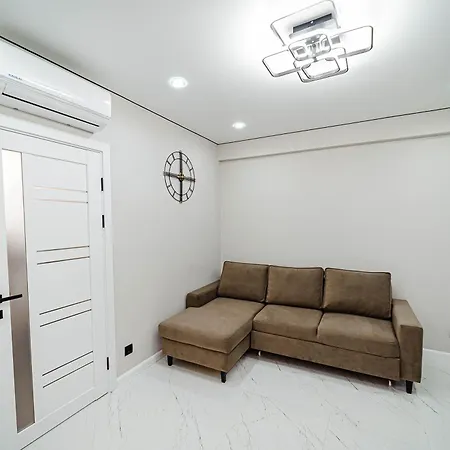 Elegance And Ciocana View Apartment *